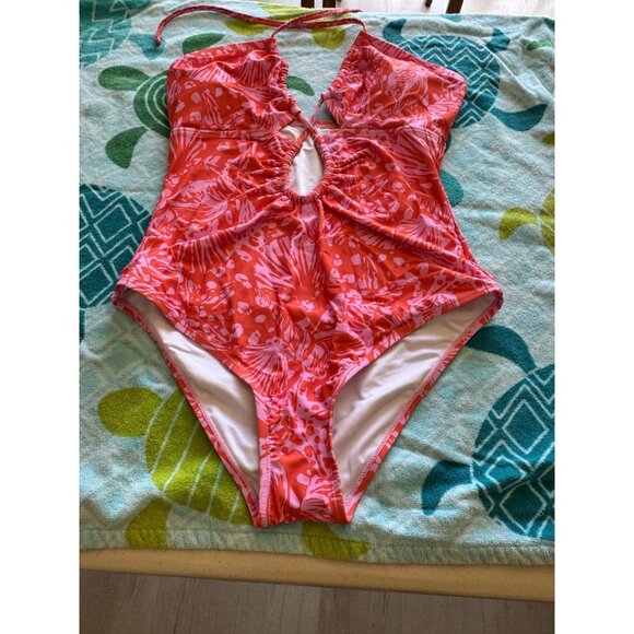 Cupshe Halter Neck Coral Pink Floral One-Piece Swimsuit Ruched Front Size Large - Picture 1 of 8